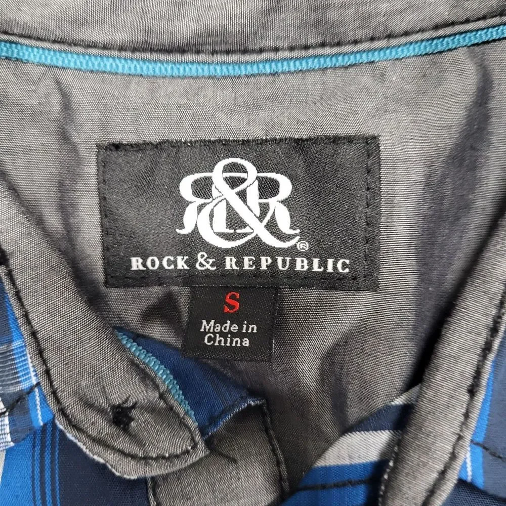 Rock & Republic Men's‎ Small Blue Plaid Short Sleeve Button Up Shirt - Picture 2 of 9